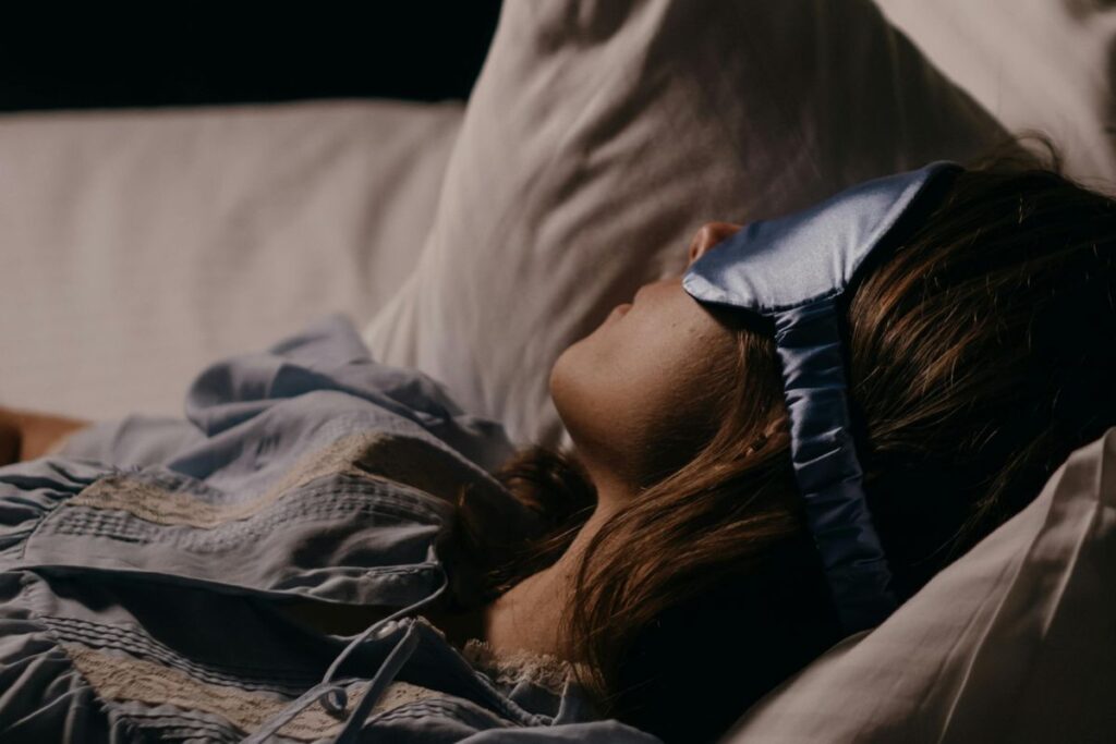 sleep better naturally at night